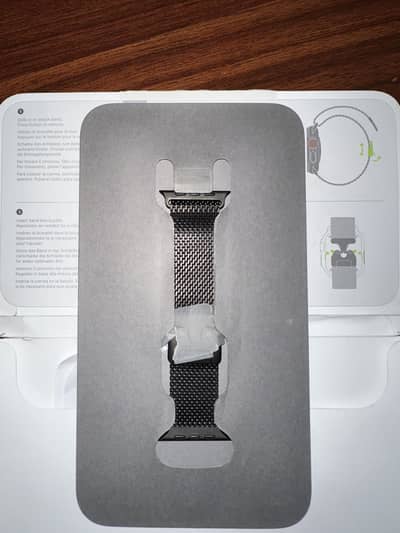 Apple Watch Ultra (3/4) Titanium Milanese loop.