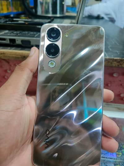 Vivo Y04