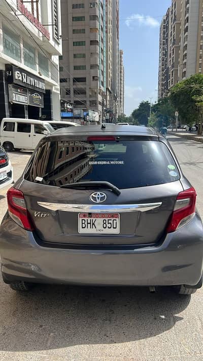 Toyota Vitz 2014