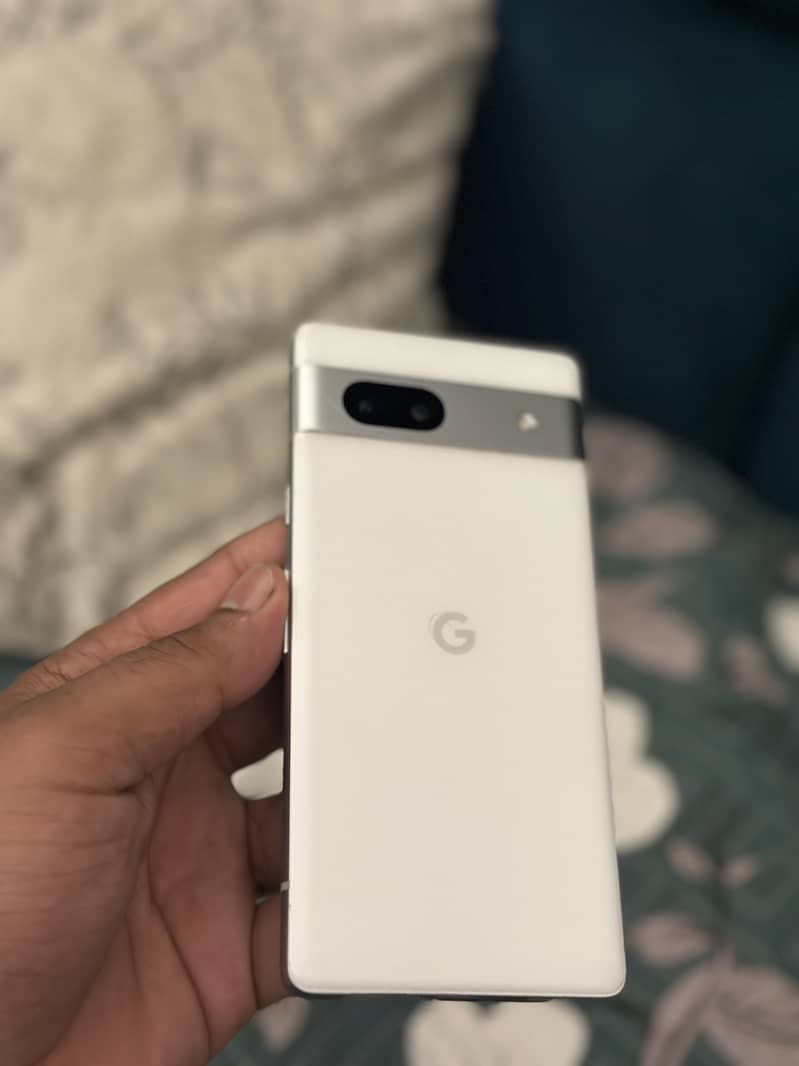 Google Pixel 7a 3
