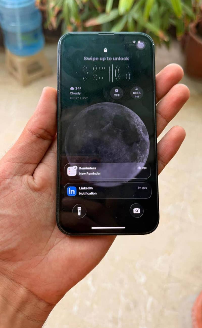 Apple iPhone 13 1