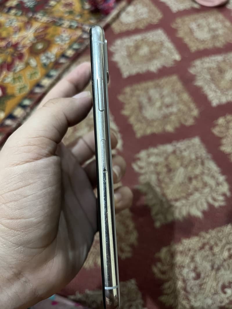 Apple iPhone X 1