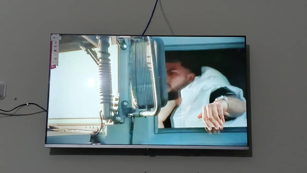 android led 44 inch 5