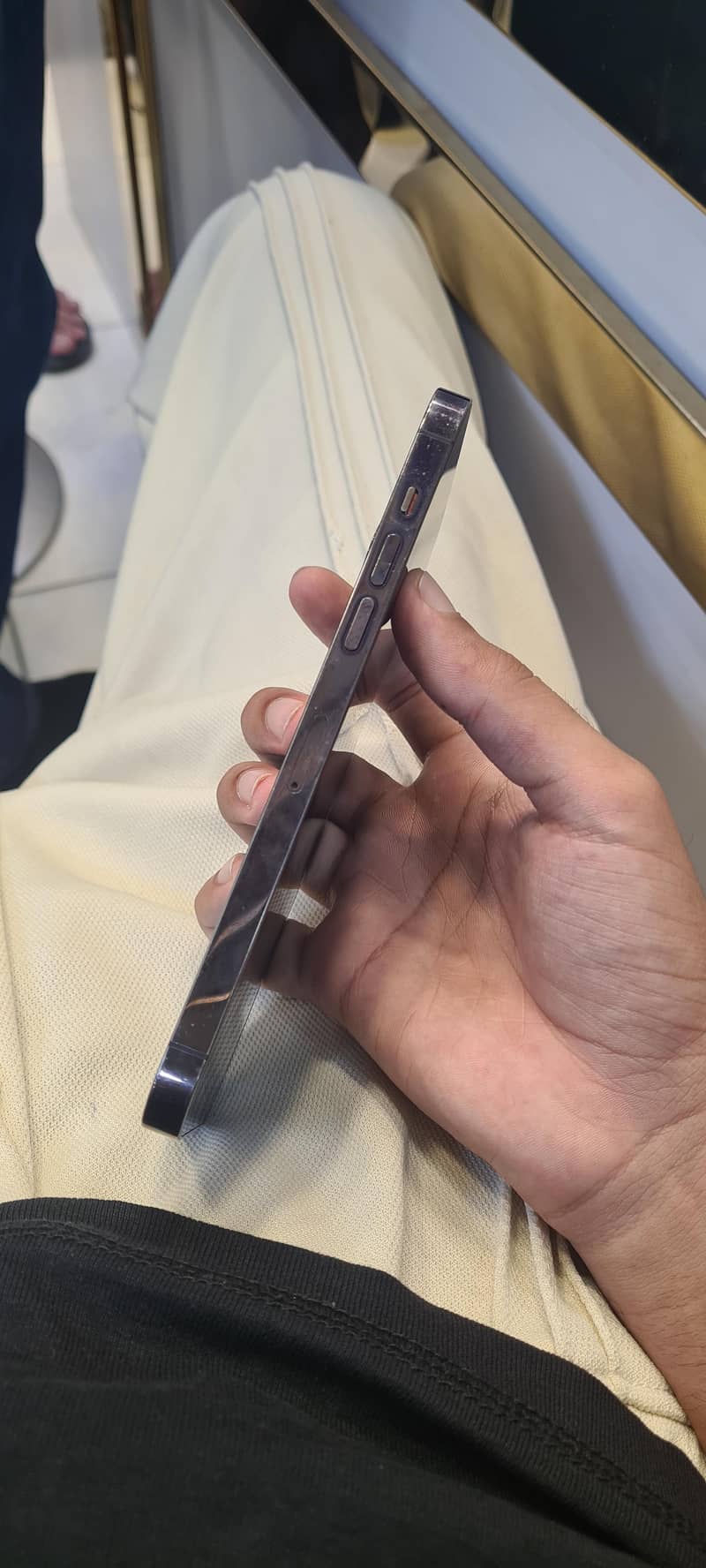 Apple iPhone 14 Pro Max 3