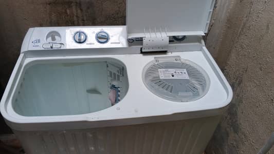 Haier HWM-100AS 10KG Twin Tub Semi Automatic Washing Machine