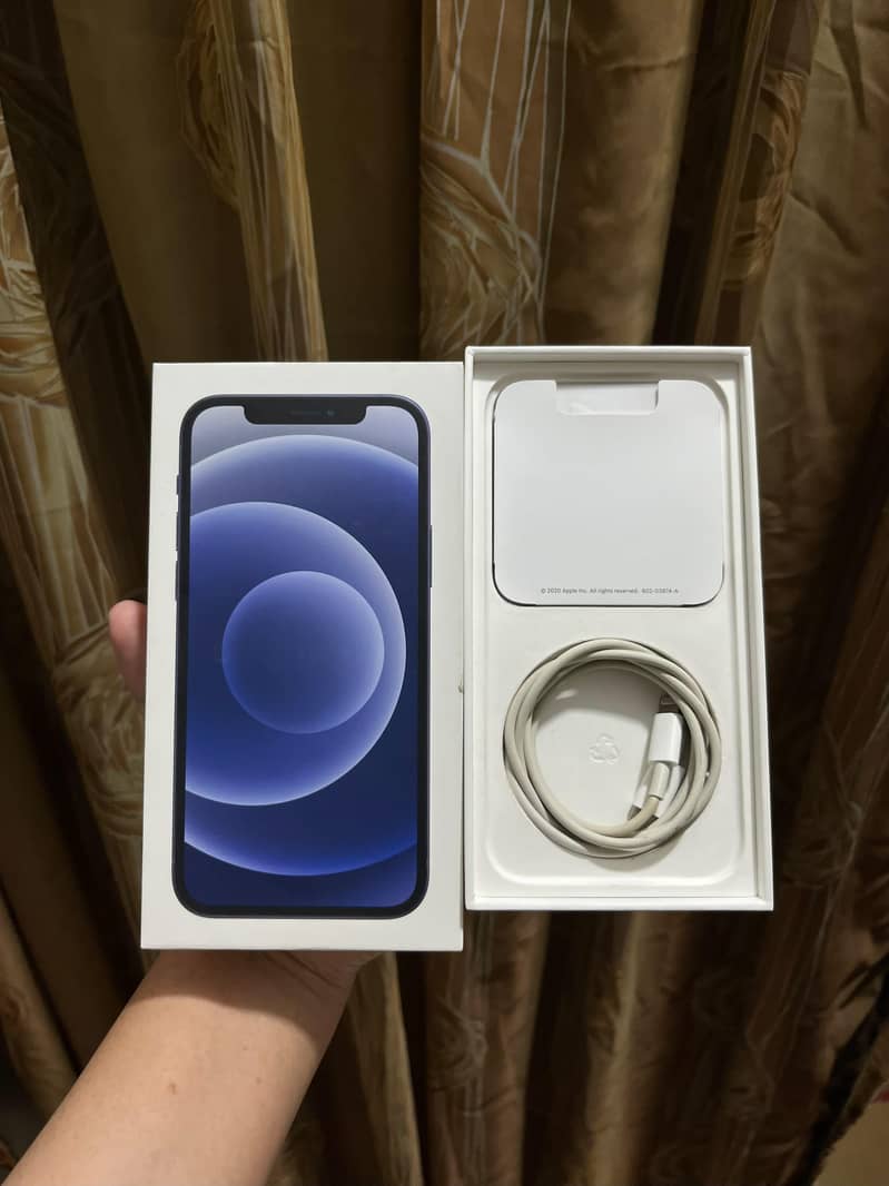 Apple iPhone 12 3