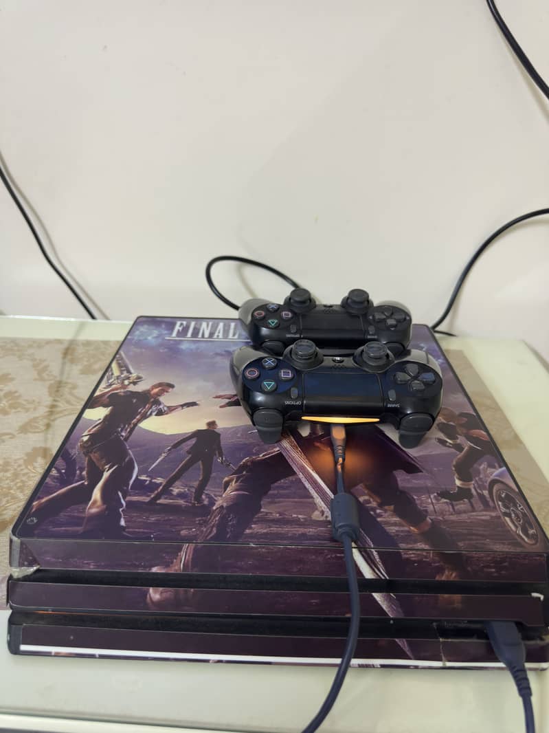 Ps4 pro with 2 controllers 1