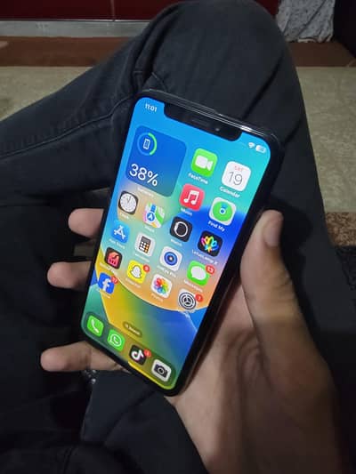 Apple iPhone X PTA