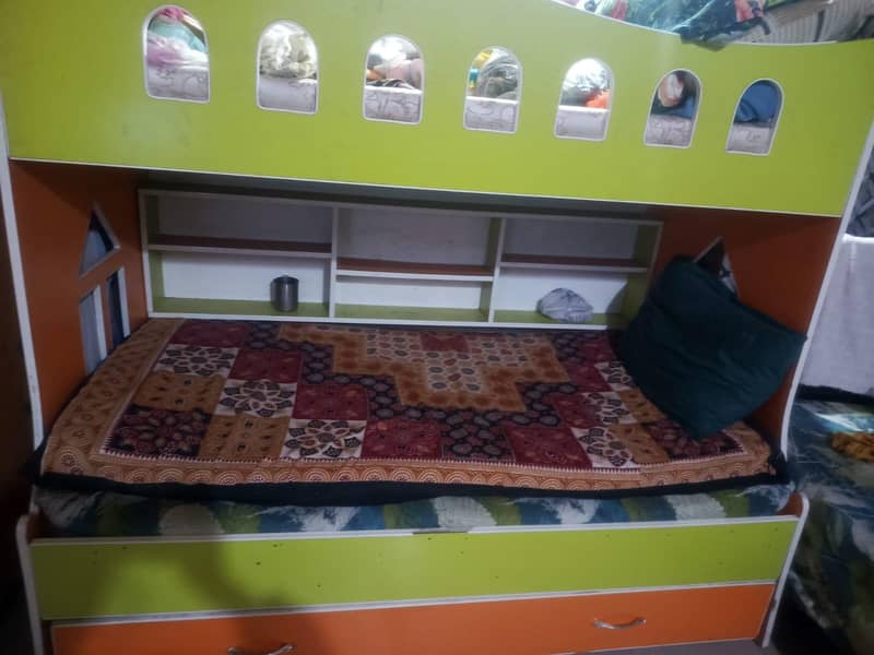 bunk bed 0