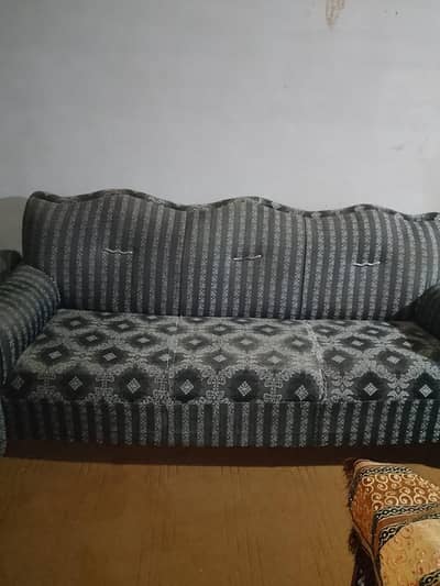sofa set king bed 2site table dressing table 1stole