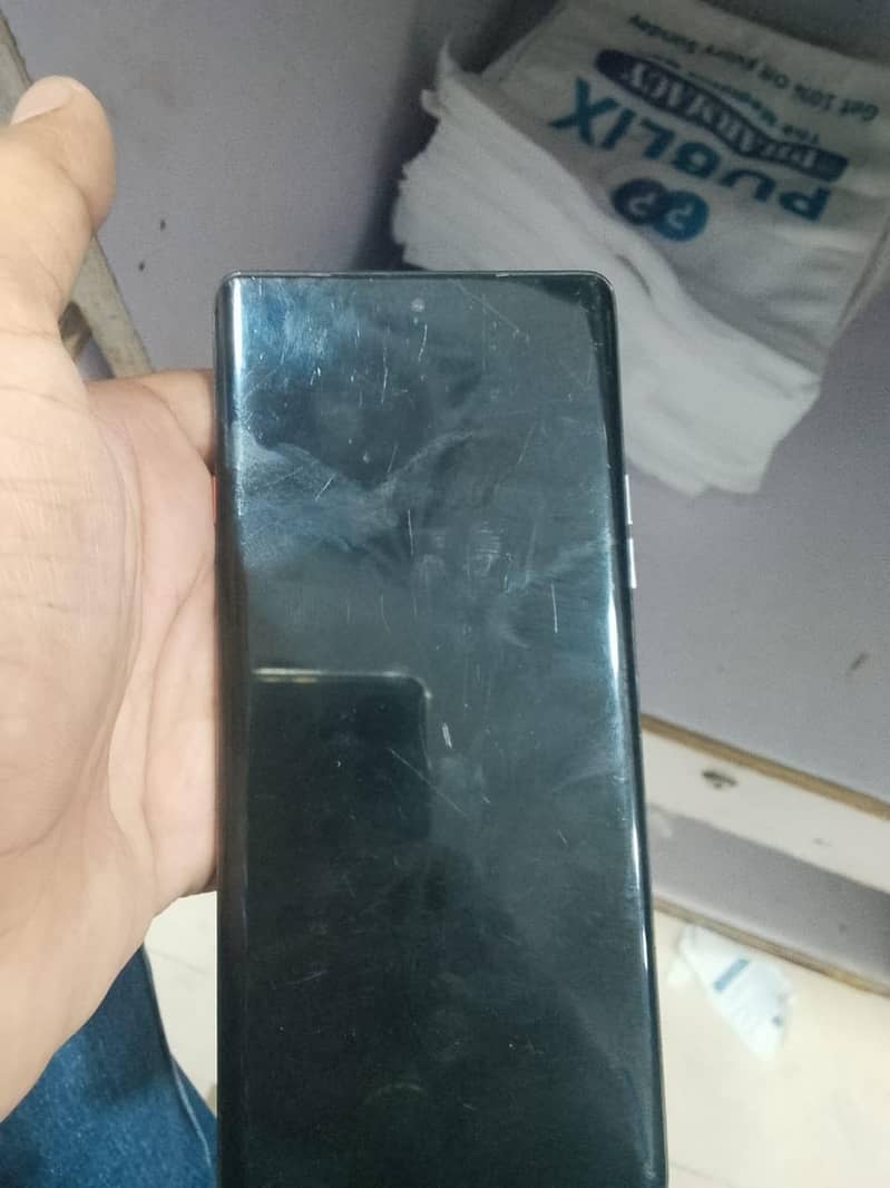 Tecno Camon 40 pro 1