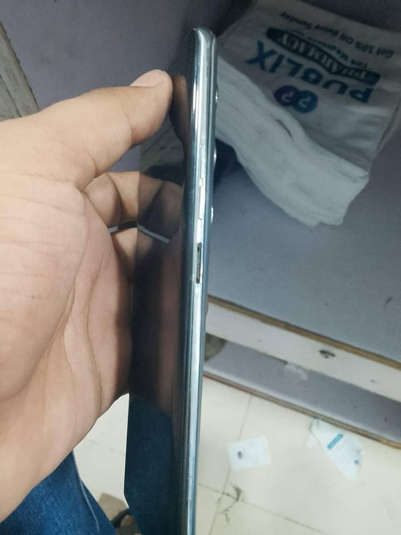 Tecno Camon 40 pro 2