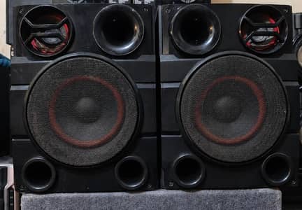 LG Speakers CMS8440F 8-Inch Original