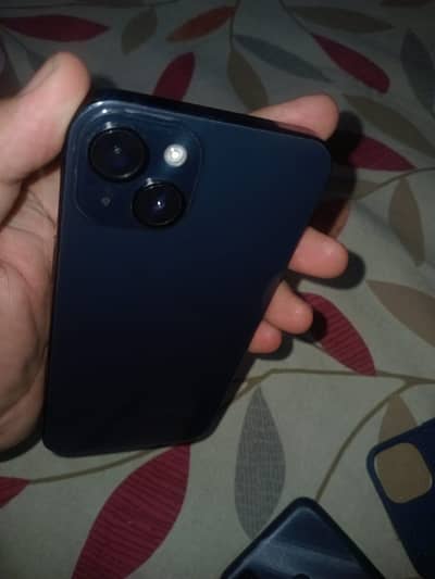 Apple iPhone 15 plus