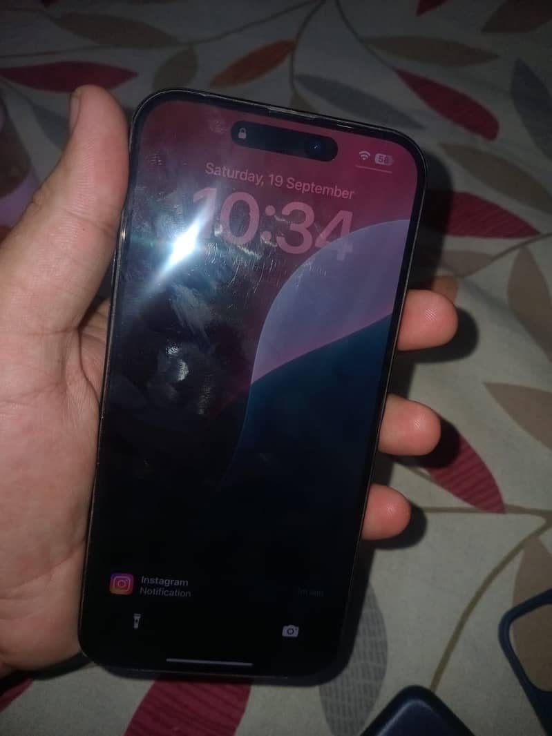 Apple iPhone 15 plus 5
