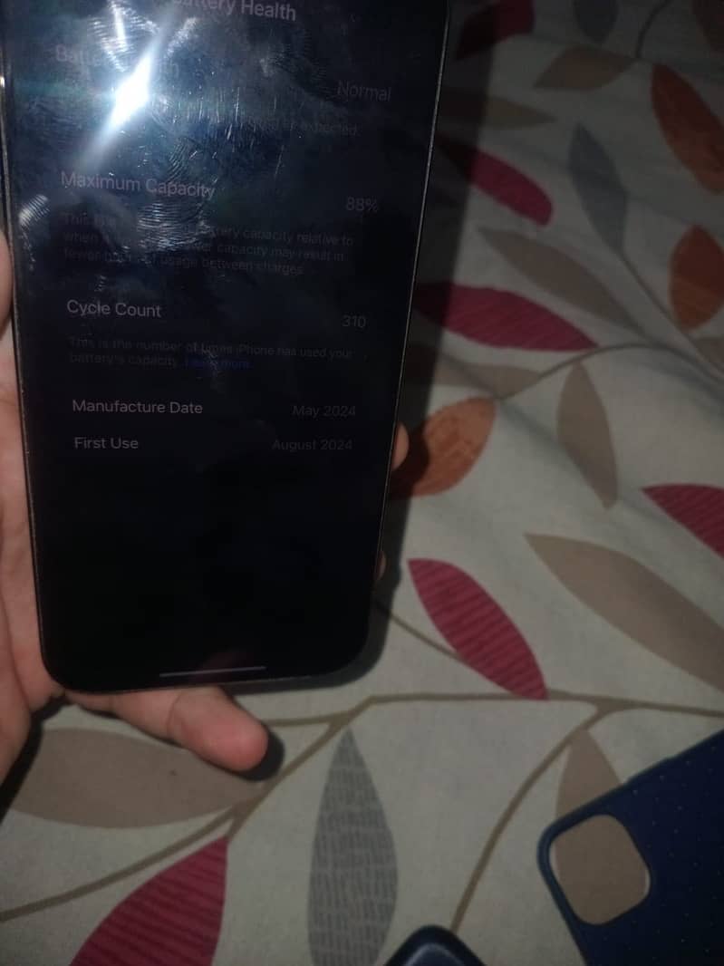 Apple iPhone 15 plus 11