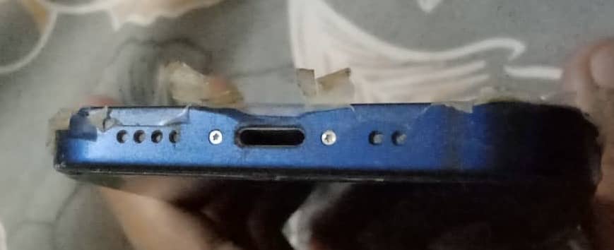 Apple iPhone 12 mini 1