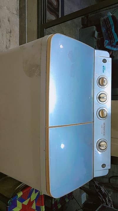 KENWOOD. Wahsing machine