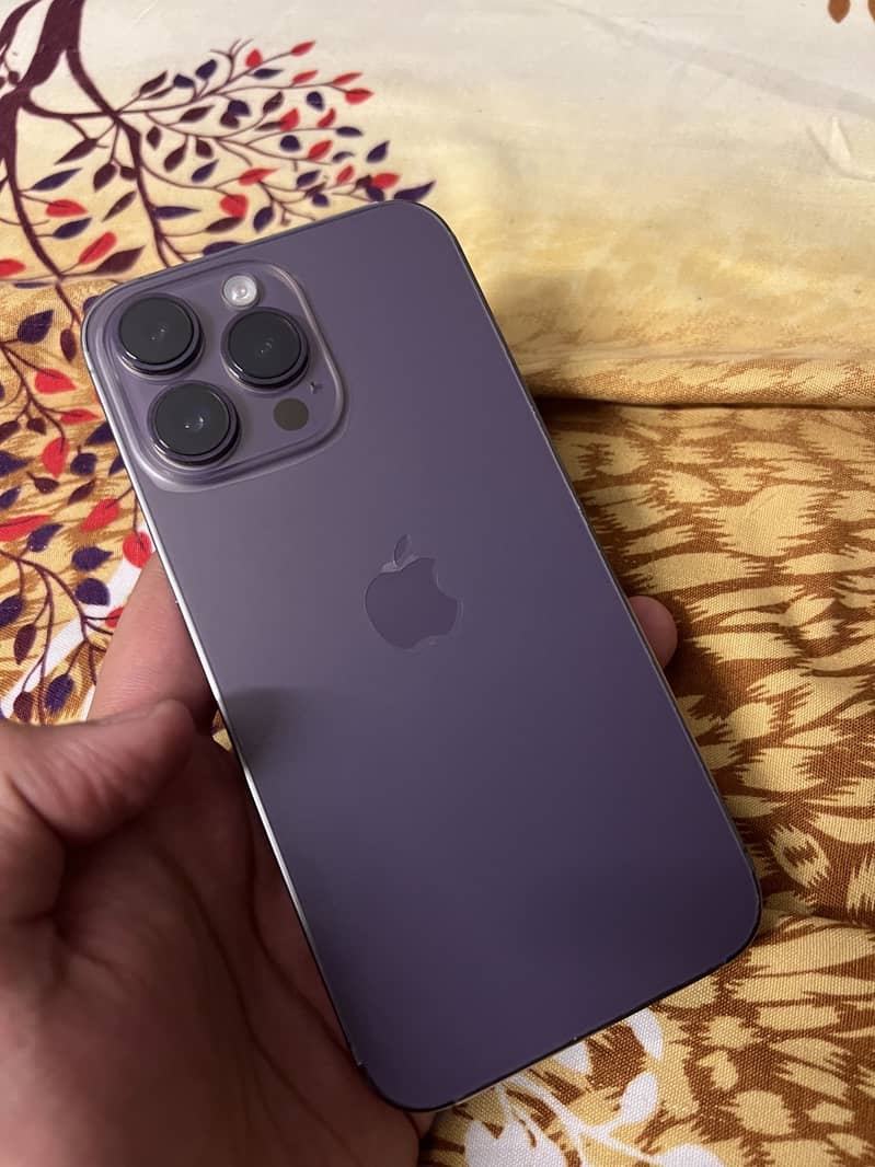 Apple iPhone 14 Pro Max 0