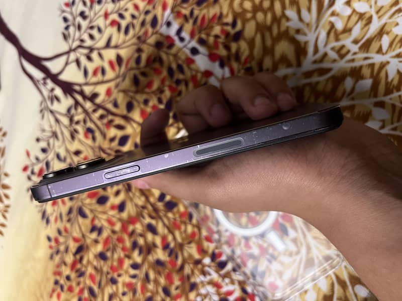 Apple iPhone 14 Pro Max 3