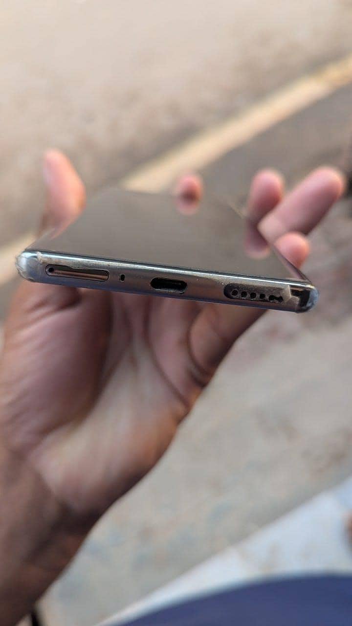 Tecno CAMON 40 Pro 2