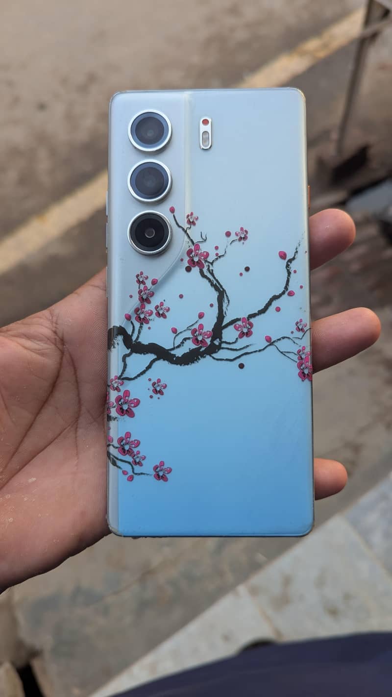 Tecno CAMON 40 Pro 5