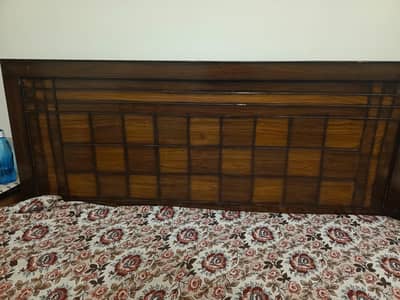 bed with Metress for sale