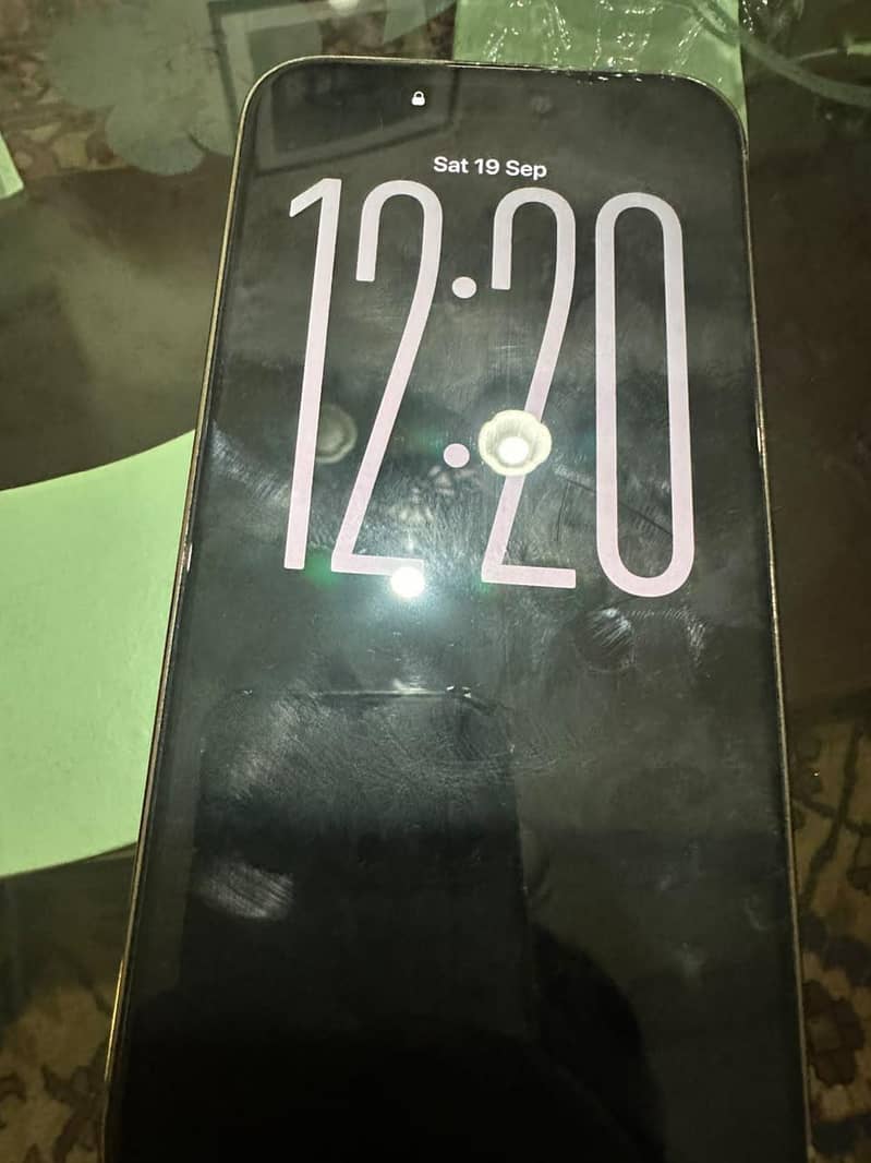 Apple iPhone 14 Pro Max 1