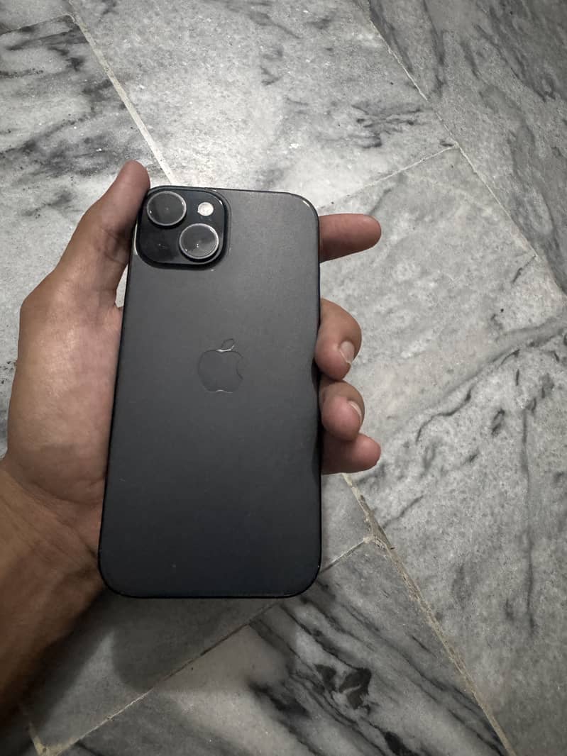 Apple iPhone 15 1
