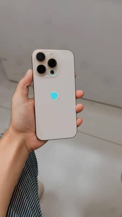 Apple iPhone 16 Pro
