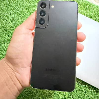 Samsung Mobile S22