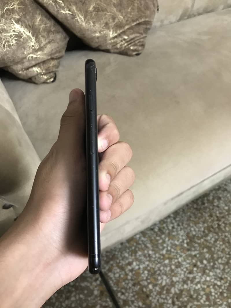 Apple iPhone SE 3