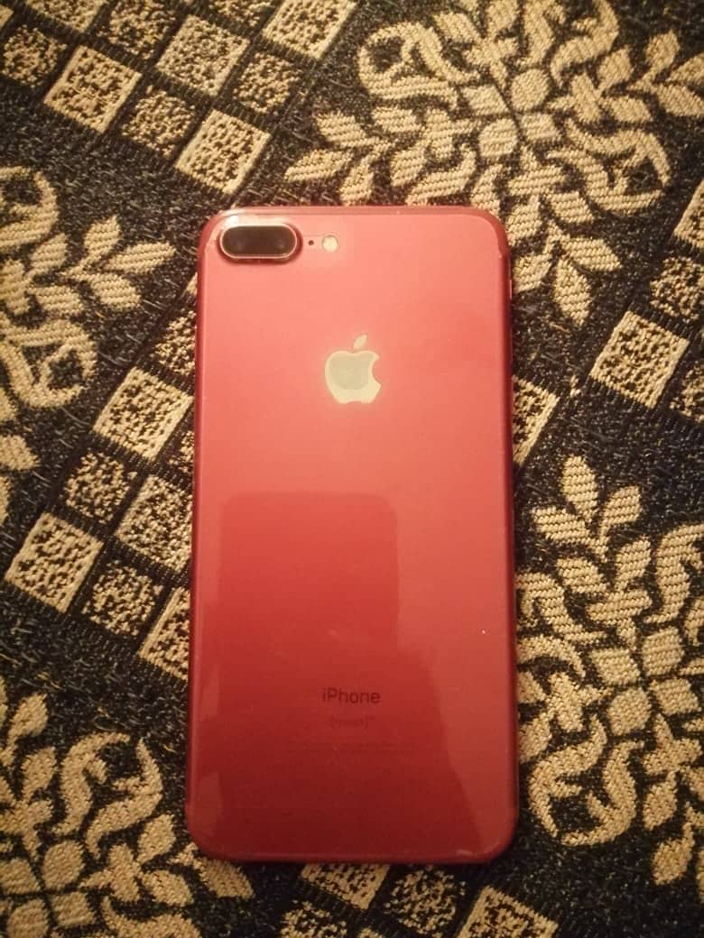 Apple iPhone 7 1