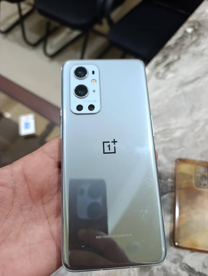 OnePlus 9 pro 1