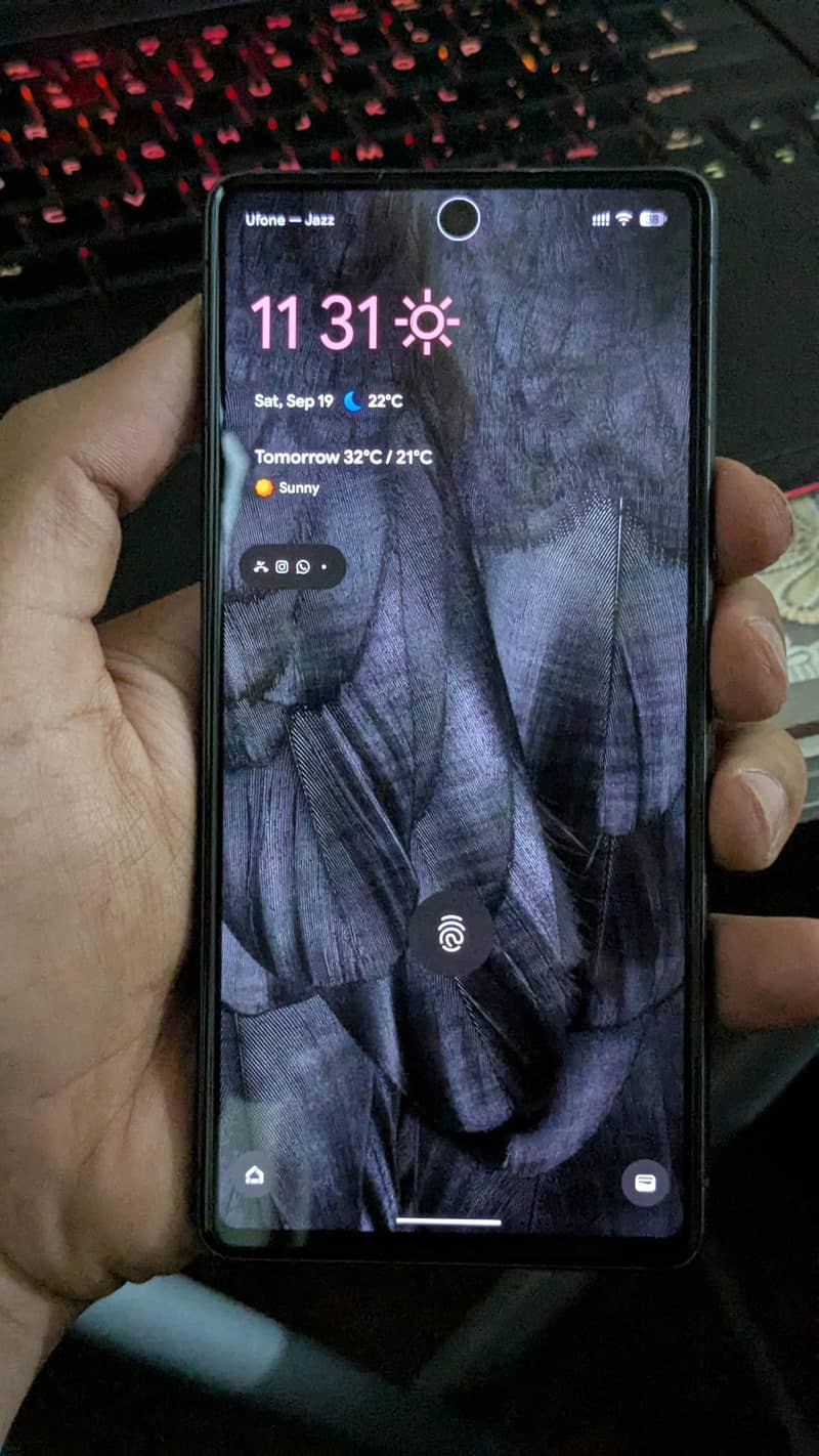 Google Pixel 7 4