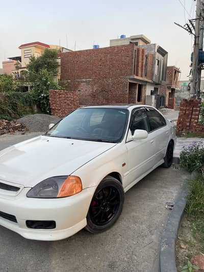 Honda Civic Oriel 2000