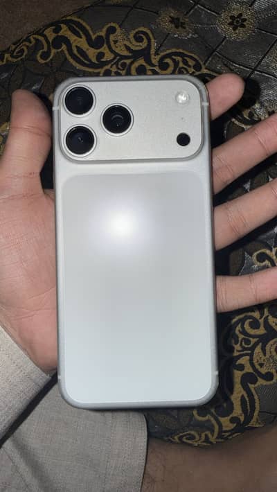 Iphone 17 pro max silver 256 GB just Box open NON-PTA