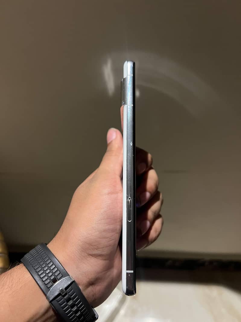 Google Pixel 7 Pro 4