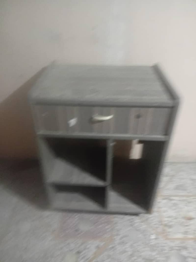 computer table 0