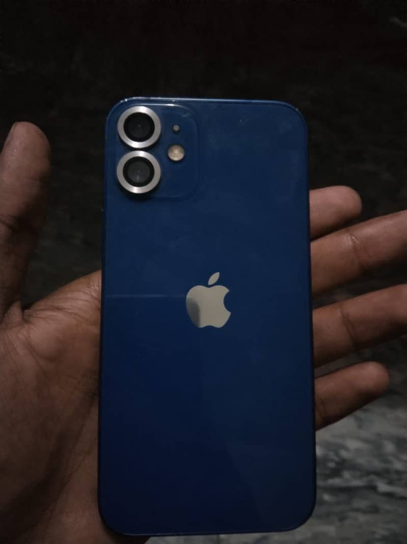 Apple iPhone 12 mini 10