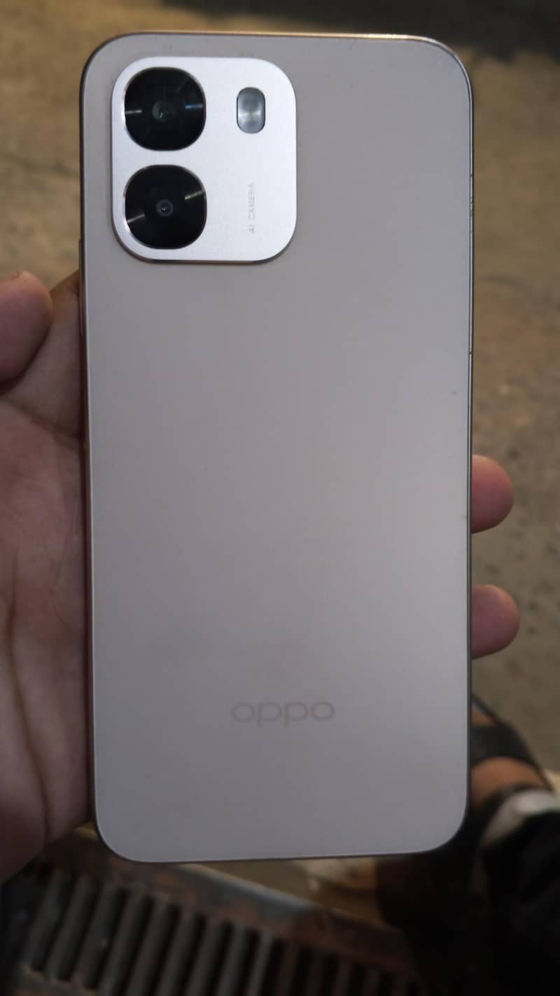 OPPO A6 0