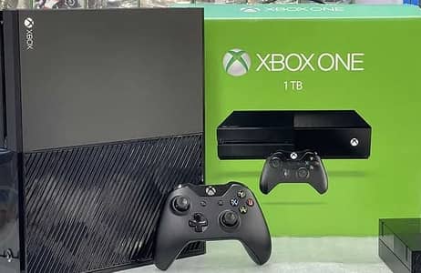 Xbox one 1TB excellent condition with two wireless remotes