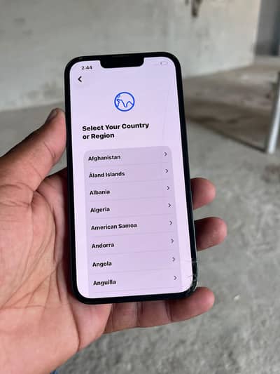 Apple iPhone 14