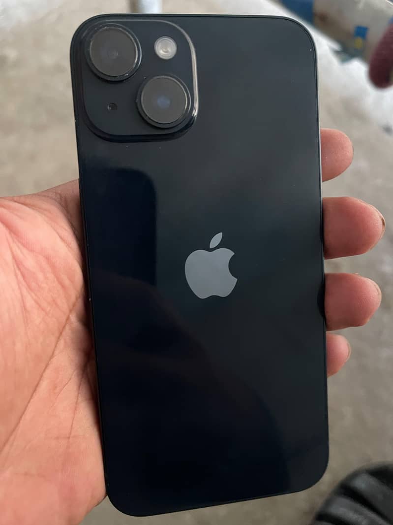 Apple iPhone 14 3