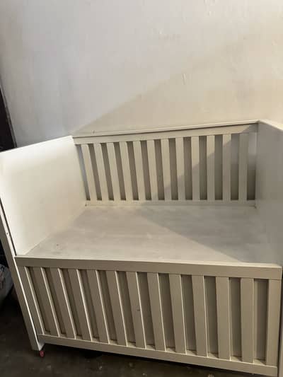Baby cot