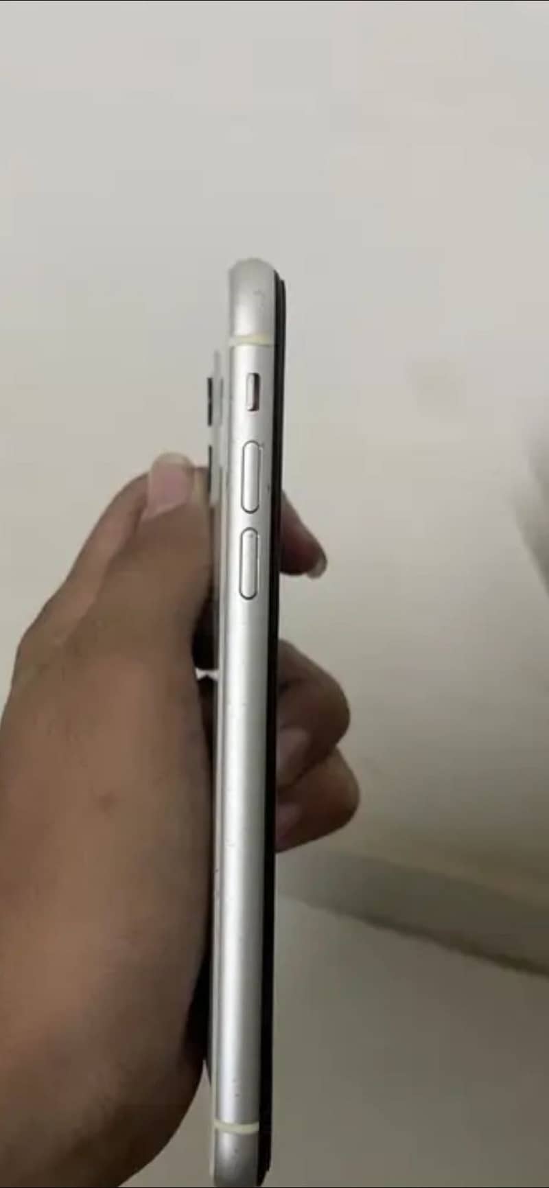 Apple iPhone 11 0
