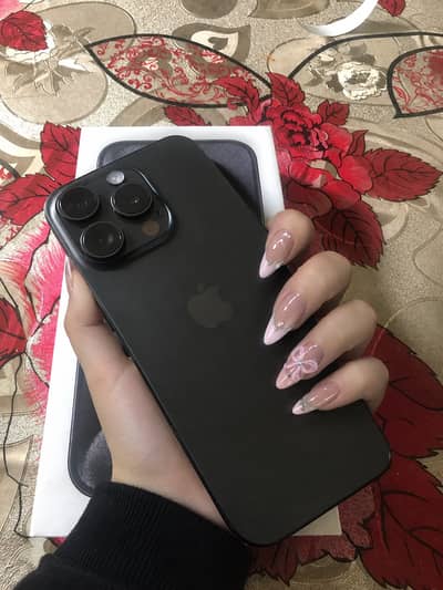i PHONE 15 PRO WITH BOX Jv