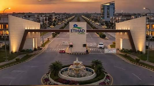 5 Marla Plot Available for Sale on Installment Plan | Super Hot Location |