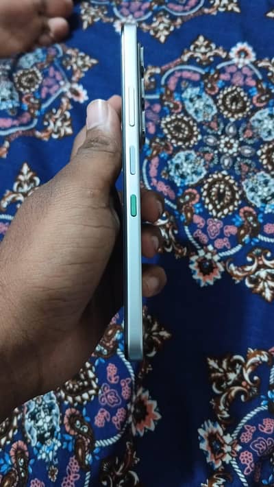Infinix hot 60i 6/128 PTA 1 month used Whatsap 03078889526 read ful ad