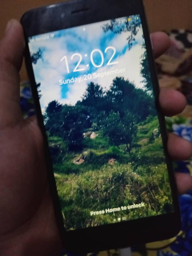 Apple iPhone 6 Plus 1